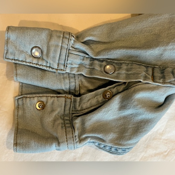 Levi's Light Blue Denim Shirt, Size Women’s XXL - Picture 8 of 15